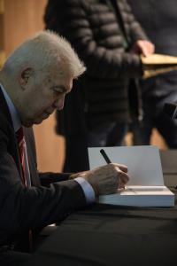 Пловдив - Представяне на книгата за футболната легенда Христо Бонев -  'Осмото тепе'