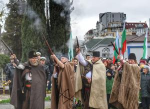 Във Варна почитат паметта на Капитан Петко войвода