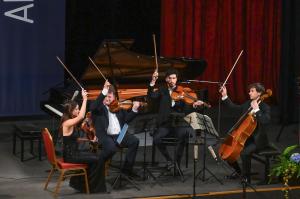 София - Военен клуб - Allegra Festival and Academy - първи ден - концерт с участието на Емануил Иванов – пиано, Валерий Соколов и Лора Маркова – цигулка, Пол Зиантара – виола и Барна Карой – виолончело