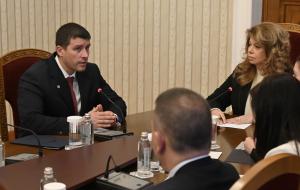 София - Президентът Йотова провежда консултации с ПГ Величие