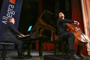 София - Военен клуб - Allegra Festival and Academy - втори ден - концерт на дуото Еркарт Рунге и Жак Амон