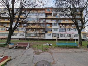София - кв.Дружба 1 - изхвърлено бебе в ембрионален стадий