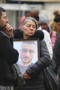 Червен бряг – Протест срещу войната по пътищата