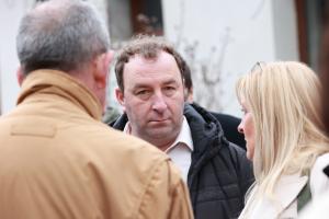 София – Бистрица - Протест на кметове от страната срещу палежа и заплахите към кмета Самуил Попов