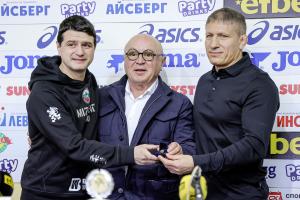 Националният отбор по джудо с награда за най-добър треньор и отбор на месеца