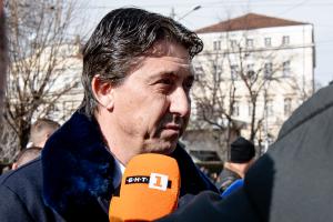 Футболисти и ръководители на ПФК Левски поднесоха цветя на паметника на Васил Левски