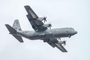 София - НАТО - Кацане на американски военен самолет С-130 Херкулес от базата в Рамщайн