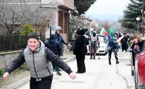 Варна -Кукерският празник на Сирни заговезни в село Тополи