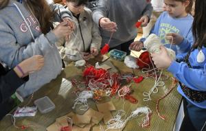Бургас - Работилниза за мартеници в Етнографски музей