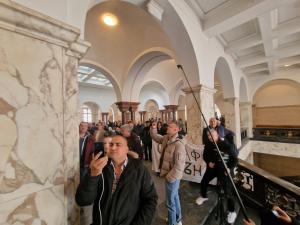 Напрежение в Съдебната палата, БОЕЦ и студенти  влязоха в сградата