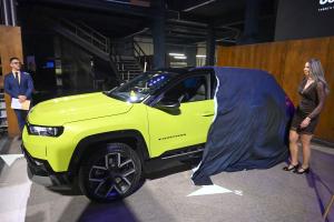 София  - Музей `Земята и хората` - Премиера на новата гама автомобили Jeep Compass