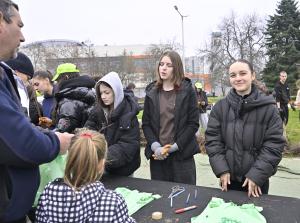 Пловдив – Раздаване на плодни и паркови фиданки