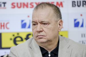 Пресконференция на Асен Златев