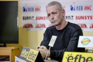 Пресконференция на Асен Златев