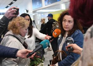 Варна - Варна - Пристигат българите с полет от Дубай