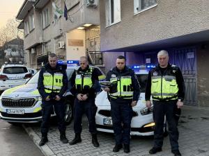 София област - Полицаи от РУ на ОДМВР почетоха загинали свои колеги