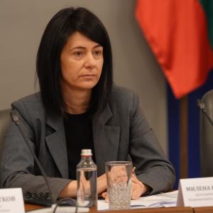 Над 10 000 проверки са извършили от НАП, съобщи на брифинг за еврото новият директор Милена Кръстанова