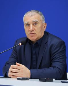 Правителството дължи допълнителна информация на обществеността за американските самолети у нас, каза депутатът от „Възраждане“ Ивелин Първанов