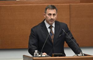София - Извънредно заседание на парламента