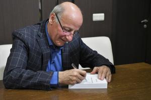 Бургас - Представяне на книга и среща с Хайри Хамдан