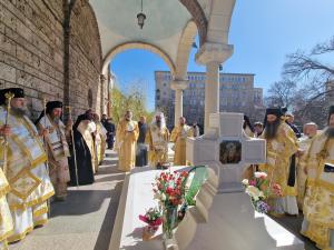 София - Заупокойните богослужения в памет на българските патриарси Кирил и Неофит