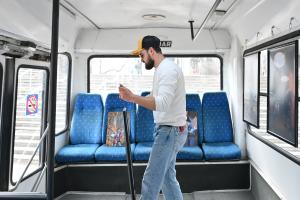 София - Пътуваща фотоизложба в автобус