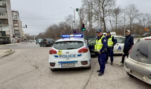 Полицейска акция в хасковския квартал 'Република', има 12 задържани