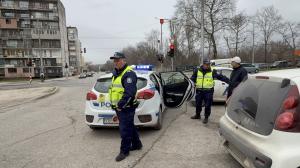 Хасково - Полицейска акция в кв.Република