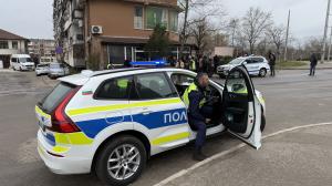 Хасково - Полицейска акция в кв.Република