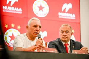 Пресконференция на Христо Стоичков и Бойко величков относно бъдещето на ПФК ЦСКА