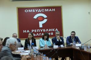 София - Национална среща при омбудсмана заради високите сметки за ток