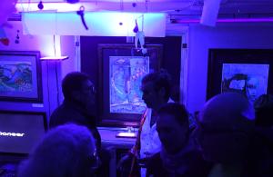Варненският художник Кирил Петров  показва изложбата ''ДВЕ СВЕТЛИНИ'' в CUBO ART GALLERY