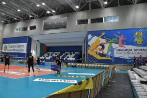 Бургас - Реновираната спортна зала Младост