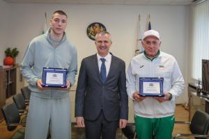 София - Министър Димитър Илиев награждава лекоатлети и треньори