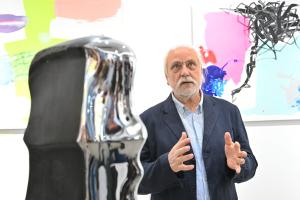 Столичната галерия "Вежди" представя изложба на художника Иван Янев