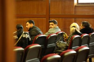 София - Съдът гледа мярката на задържаните с фалшиви милиони евро