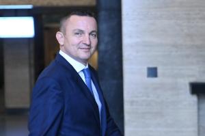 Бившият кмет на Варна Иван Портних, обвинен за измама за над 3,4 млн. евро, пак застава пред съда