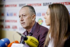 Наградиха биатлониската Лора Христова за спортист на месеца в пресклуб "България"