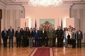 София – Президентът Илияна Йотова удостои полковник Атанас Георгиев със званието 'бригаден генерал