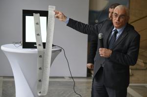 София – ЦИК генерира хеш кода за контролните разписки на изборните машини