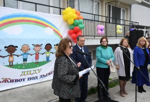 Варна - Министър Адемов е в Морската столицата