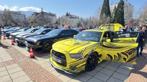 Дупница - Автомобилен фестивал на американски коли