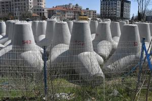 Бургас - Рехабилитация на стария вълнолом на пристанището