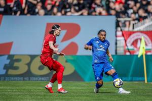 Футбол : Вечното дерби ЦСКА  и  Левски 1:1