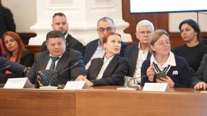 София - В Министерски съвет се провежда среща със спортните федерации