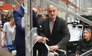 София - Складът, в  който съхраняват машините за вота на 19 април