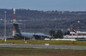 Американските самолети C-17 Globemaster на летище Варна