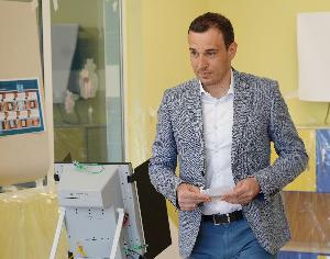 Кметът на столицата упражни правото си на глас