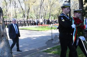 Варна - Хиляди се поклониха пред паметникът на Бенковски