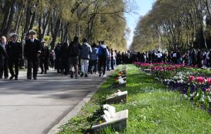 Варна - Хиляди се поклониха пред паметникът на Бенковски